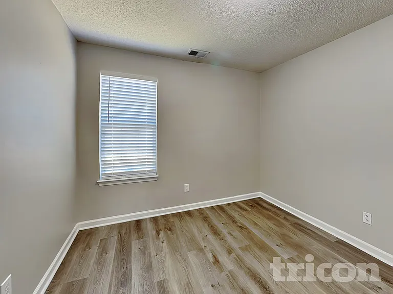 1264 W Briar Ridge Ct — Photo 12