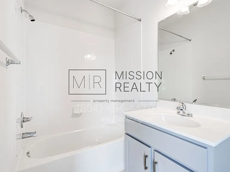 14507 Hancock Towns Dr — Photo 32