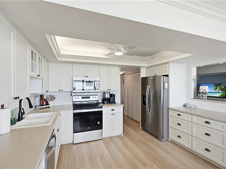 9375 Gulf Shore Dr #203 — Photo 17