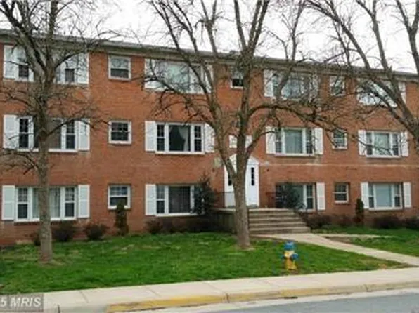 9207 Douglas St APT 210, Manassas, VA 20110