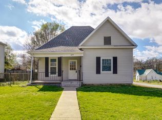 2059 N Benton Ave, Springfield, MO 65803