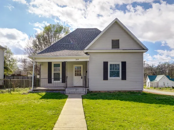 2059 N Benton Avenue, Springfield, MO 65803