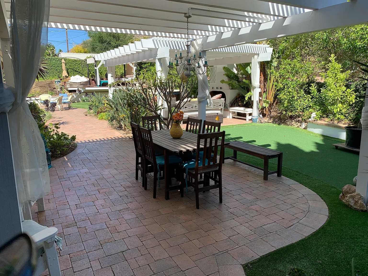 Somerset Cir, Thousand Oaks — Photo 2