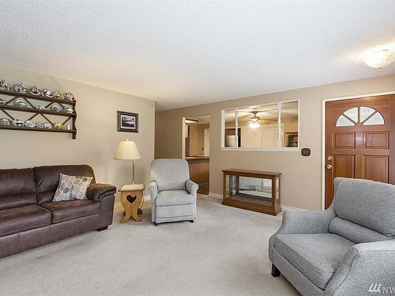 5th image of 4107 64th Street Ct