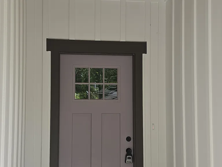 55 Delmonte St — Photo 2