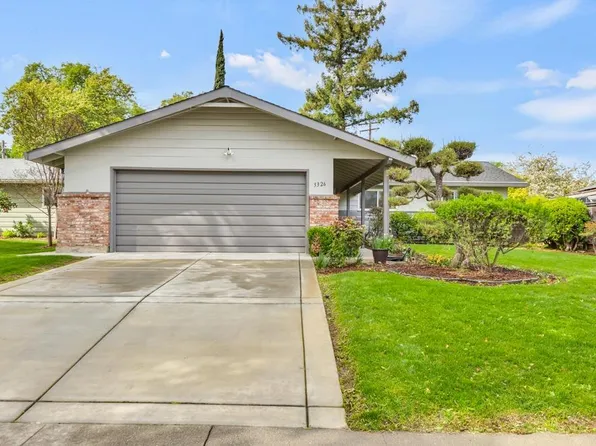 3326 Eisenhower Dr, Sacramento, CA 95826