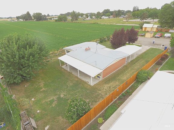 2nd image of 506 Freeman Way