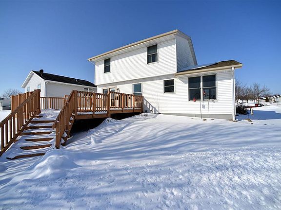 2nd image of 424 Bentwood Dr