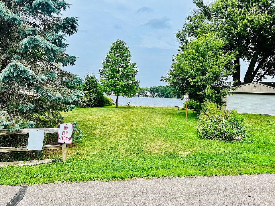 1640 Wilkshire St, Wolverine Lake, MI 48390 Zillow