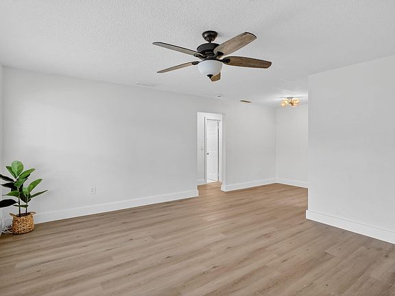 2nd image of 6828 NW 30th Street