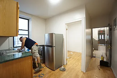 Rented by Rennit Inc.