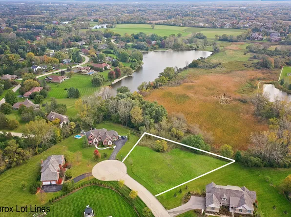 23697 N Matthew Ct, Lake Zurich, IL 60047