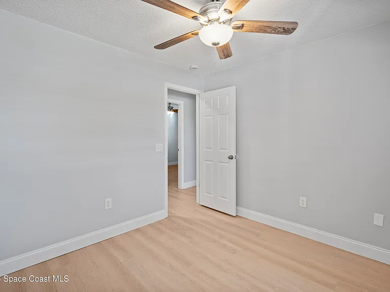 1328 Union St SE — Photo 20