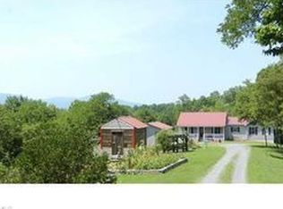 1061 Dogbriar Ln, Danbury, NC 27016