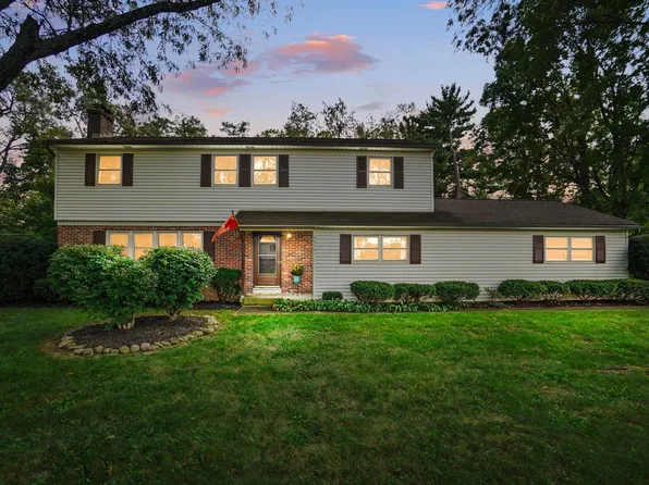 9573 Circle Dr, Pickerington, OH 43147