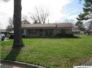 2604 Rockaway Cir SW, Decatur, AL 35601
