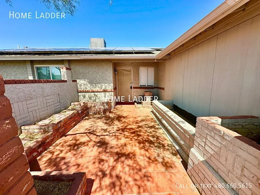 Building Photo - 17445 N 16th Ln