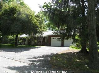 207 Farrell Rd, Waterbury, CT 06706