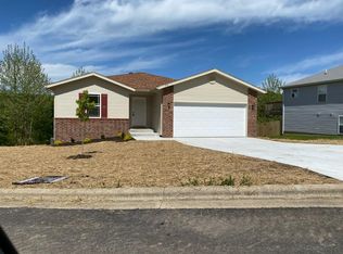 172 Whispering Meadows Pkwy, Branson, MO 65616