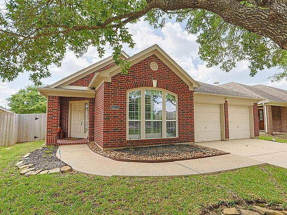 4th image of 14211 Pinefrost Ln