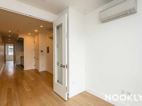 2nd image of 87 Montrose Ave #5C