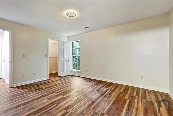 6211 Ward Rd — Photo 18