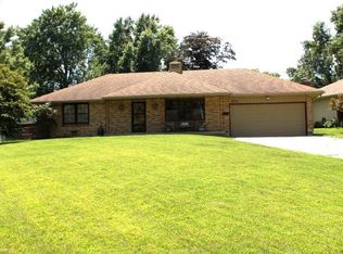 15809 E 36th St S, Independence, MO 64055