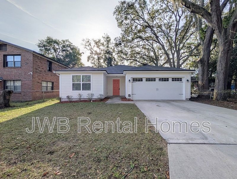 1st image of 452 Malcross Ave