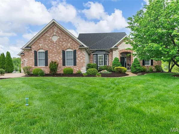 4304 Austin Pass Ct, Saint Charles, MO 63304