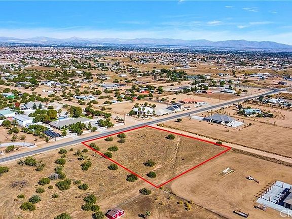 3rd image of 0 El Centro Rd