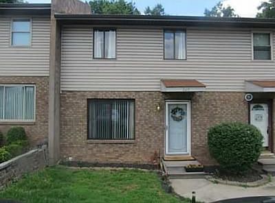 1st image of 277 Walker Dr