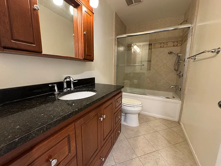 10633 Holman Ave #3 — Photo 13