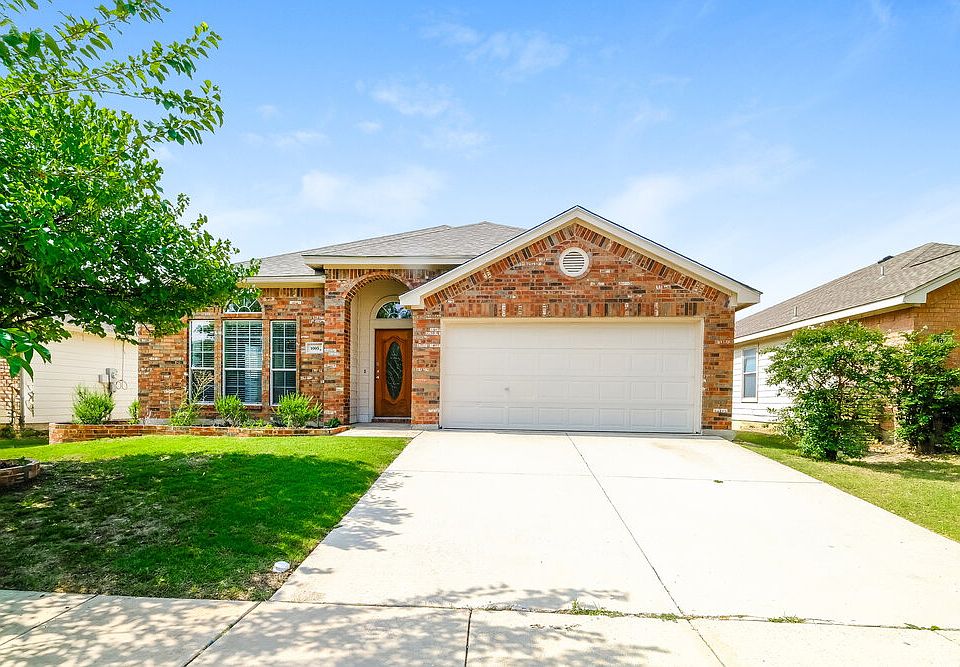 1st image of 1005 Fort Apache Dr