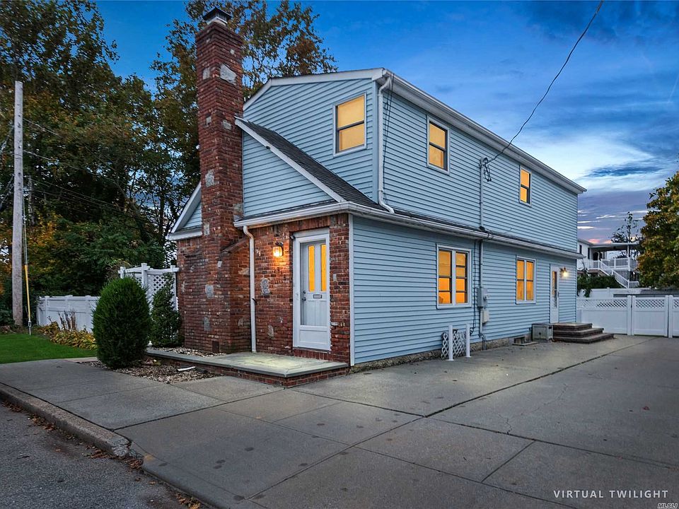 1st image of 716 Hoover St
