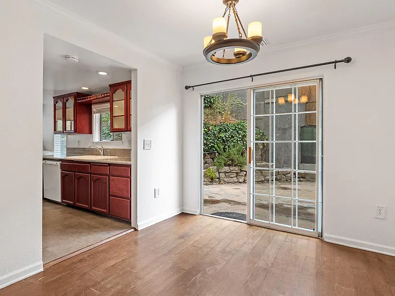 1628 N Beverly Glen Blvd — Photo 11