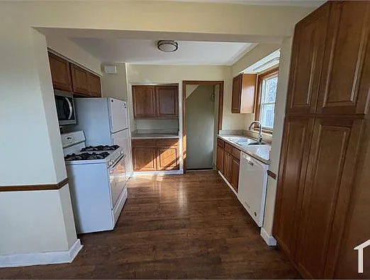 5125 Arch St — Photo 6
