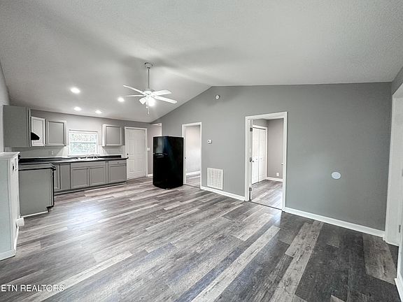 3rd image of 3619 McDonald Rd