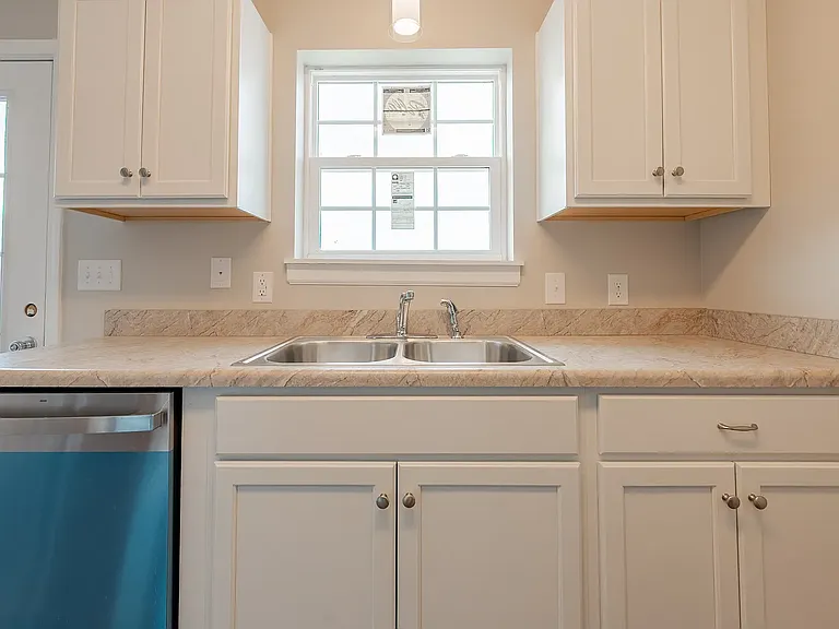755 Fairview Rd #G — Photo 18