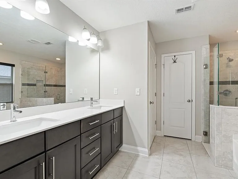 27 Colorado Springs Way — Photo 12