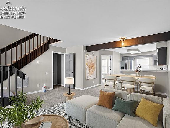 5th image of 2609 Hatch Cir