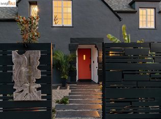 1211 Sunnyhills Rd, Oakland, CA 94610