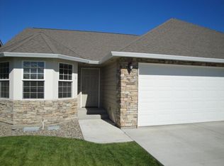 807 S 89th Ave #1, Yakima, WA 98908