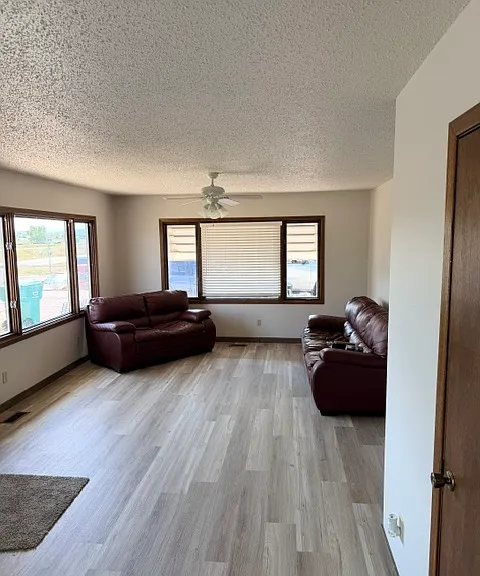 302 Box Elder Rd W — Photo 6