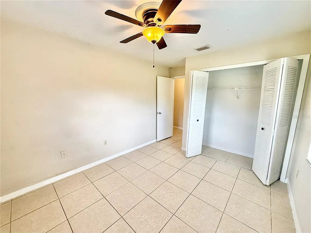 3 bed, 2.0 bath, 1191 sqft, $2,000 — Photo 4