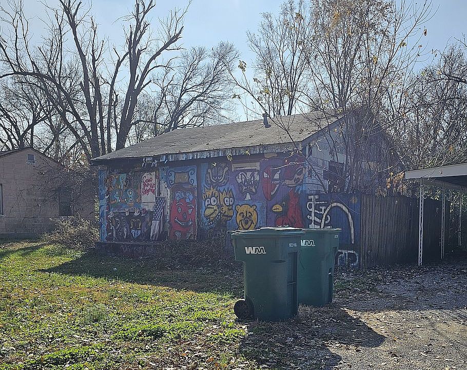 1st image of 1214 Richard Dr