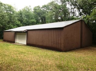 E1541 Pine Ln, Waupaca, WI 54981