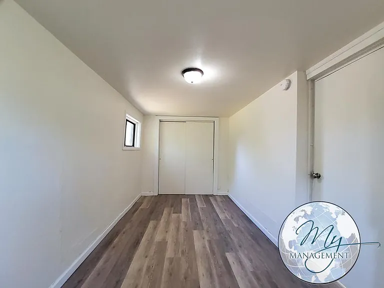 1901 K St — Photo 12