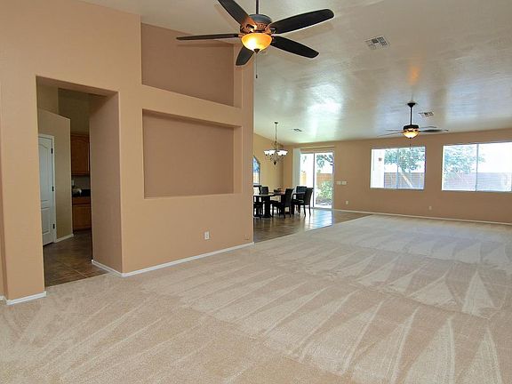 3rd image of 7312 S 74th Ln