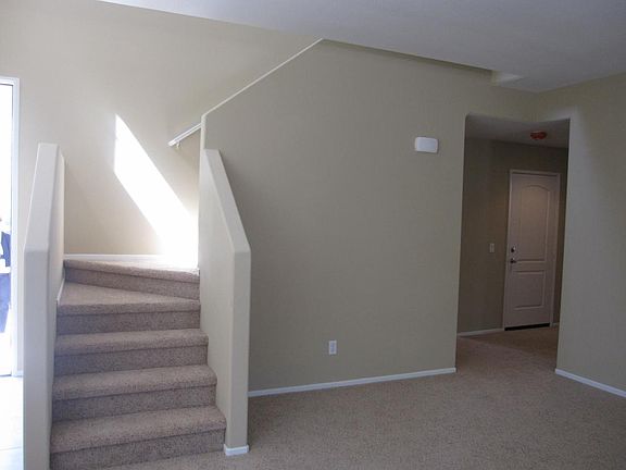 4th image of 84111 Azzura Way