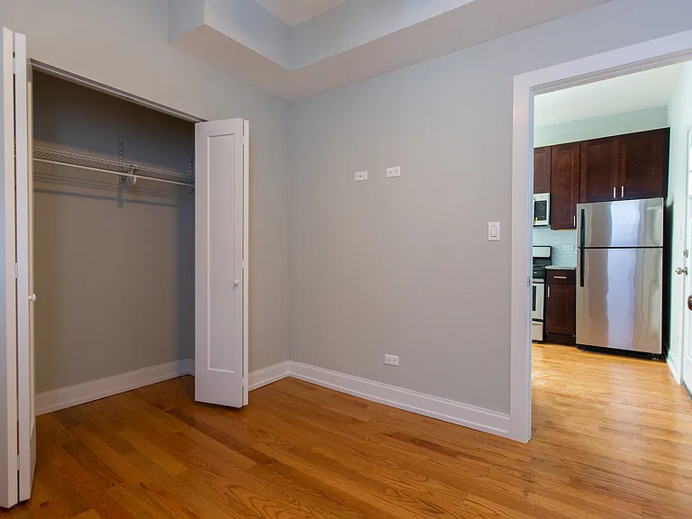 2558 W. Superior St. — Photo 12